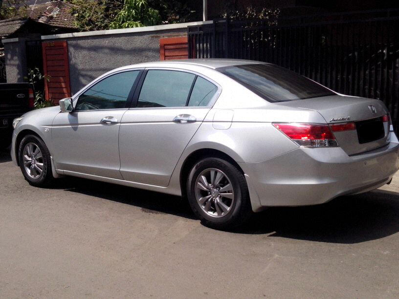 Honda Accord VTi 2400cc Silver 2008 SIAP PAKAI