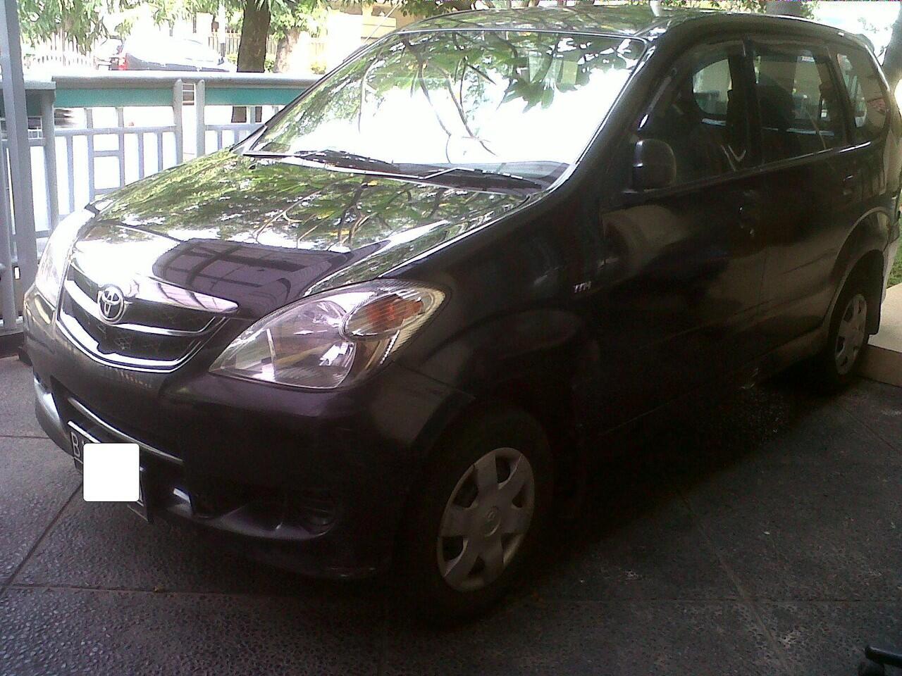 TOYOTA AVANZA TYPE E M/T TAHUN 2010