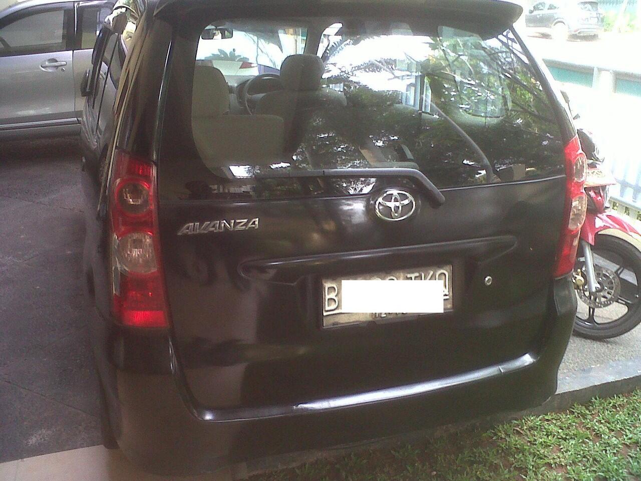 TOYOTA AVANZA TYPE E M/T TAHUN 2010