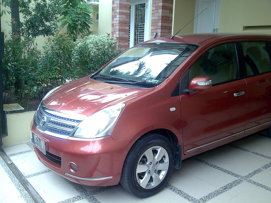 Grand Livina V.1.8 Ultimate (pemakaian Wanita)
