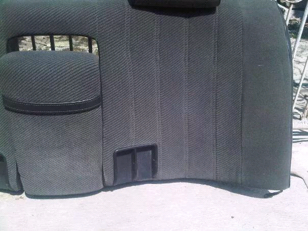 Jual Cover Jok Belakang Atas BMW 318I M10/ M40 (KONDISI PERFECT 100%)