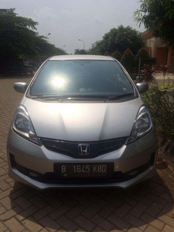 Jual Honda Jazz Silver 2012 A/T Istimewa