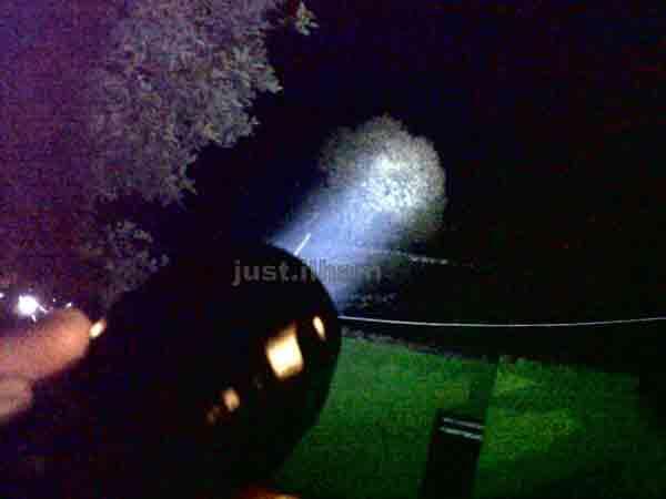 Aneka Senter Cree Ultrafire C8-T6, Q5 zoom,Mini, Romisen Warm, Battery 18650, Charger