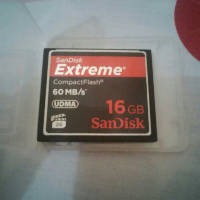 Sale Memory CF Sandisk extreme 16gb 60mb/s dan SD sandisk extreme