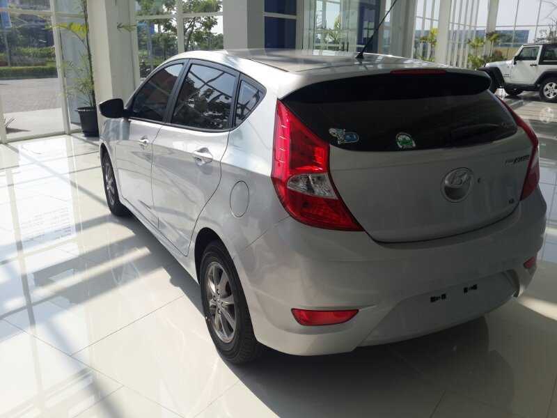 HYUNDAI SOLO BANJIR PROMO LEBARAN