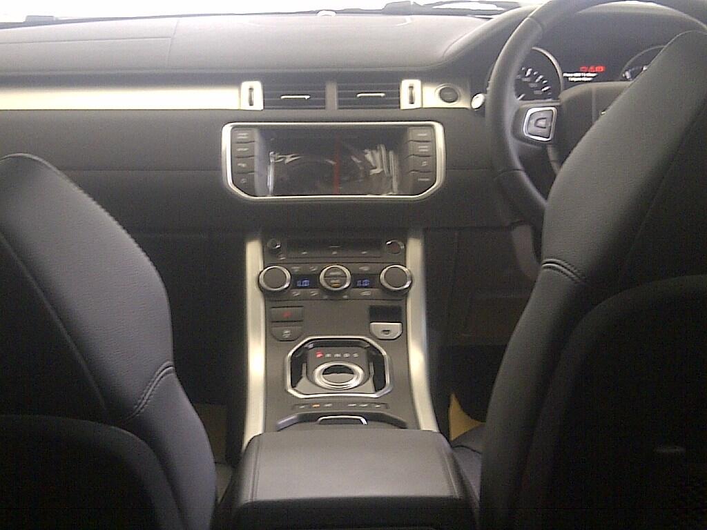 NEW RANGE ROVER EVOQUE BEST DEAL PROMO LEBARAN