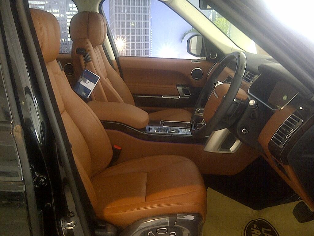 RANGE ROVER 3.0 AUTOBIOGRAPHY V6 SUPERCHARGE READY STOCK ATPM