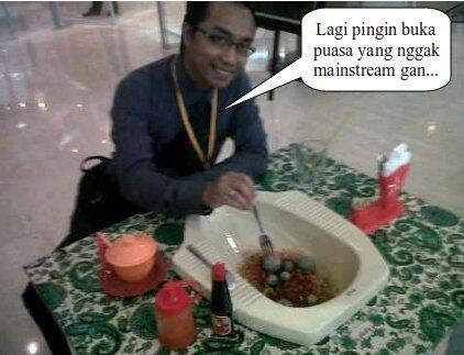 Anti mainstream, dijamin minimal bisa senyum