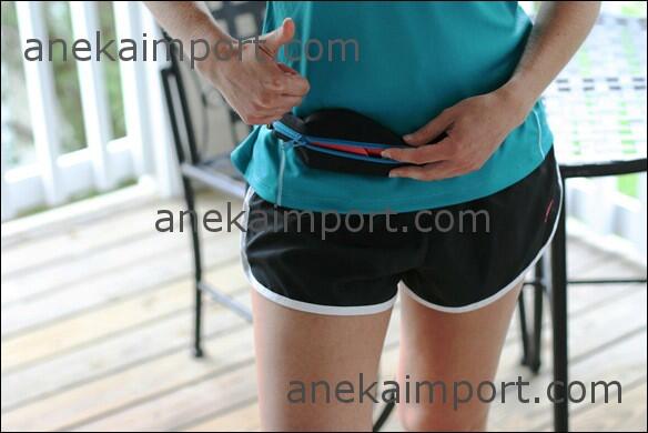 TAS NIKE,BAJU SENAM,AEROBIK ,ARMBAND,FITNES,GYM, OLAHRAGA,UNDERWATER CASE HP,SPIBELT
