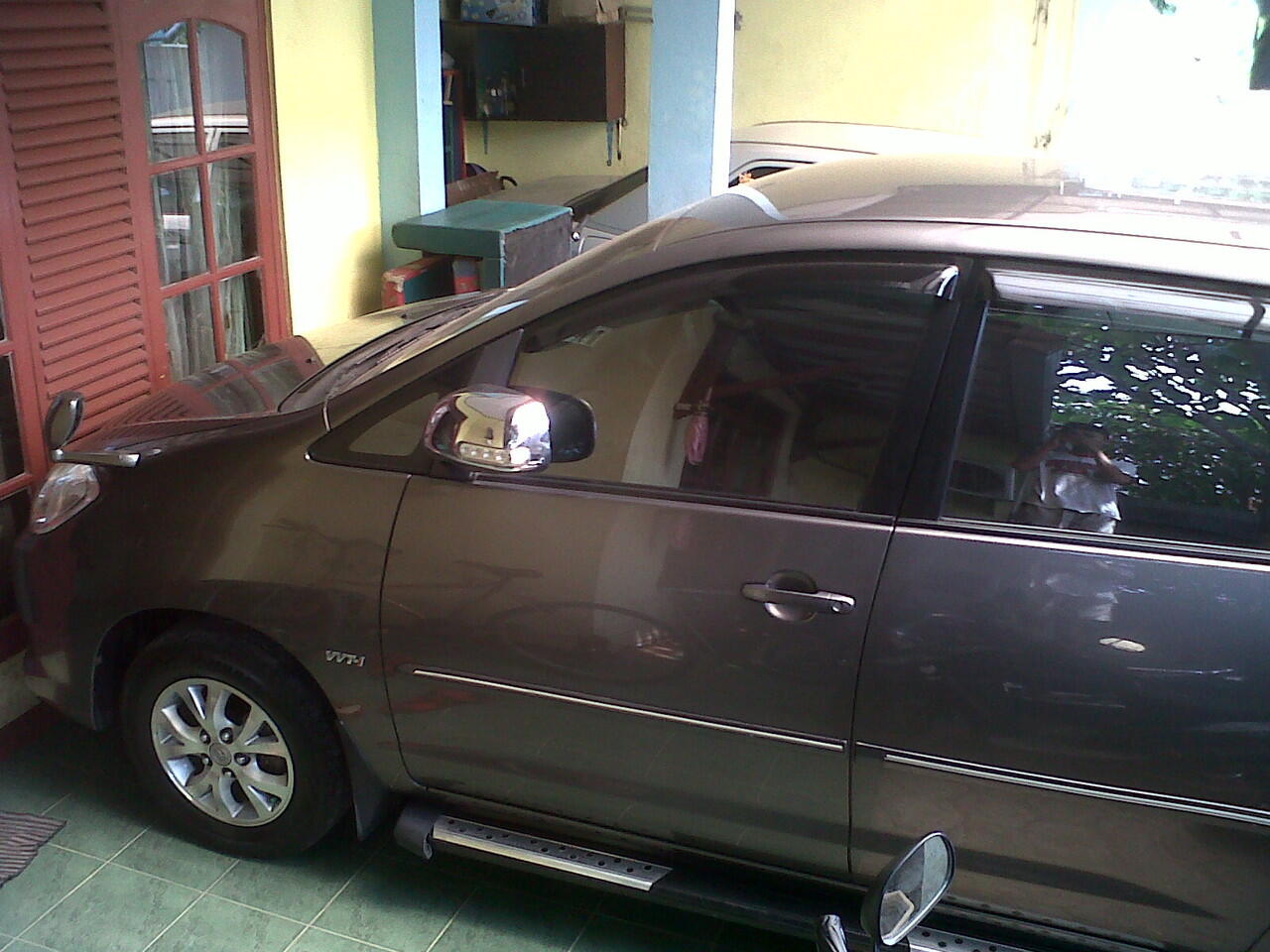 kijang inova g matic 2008