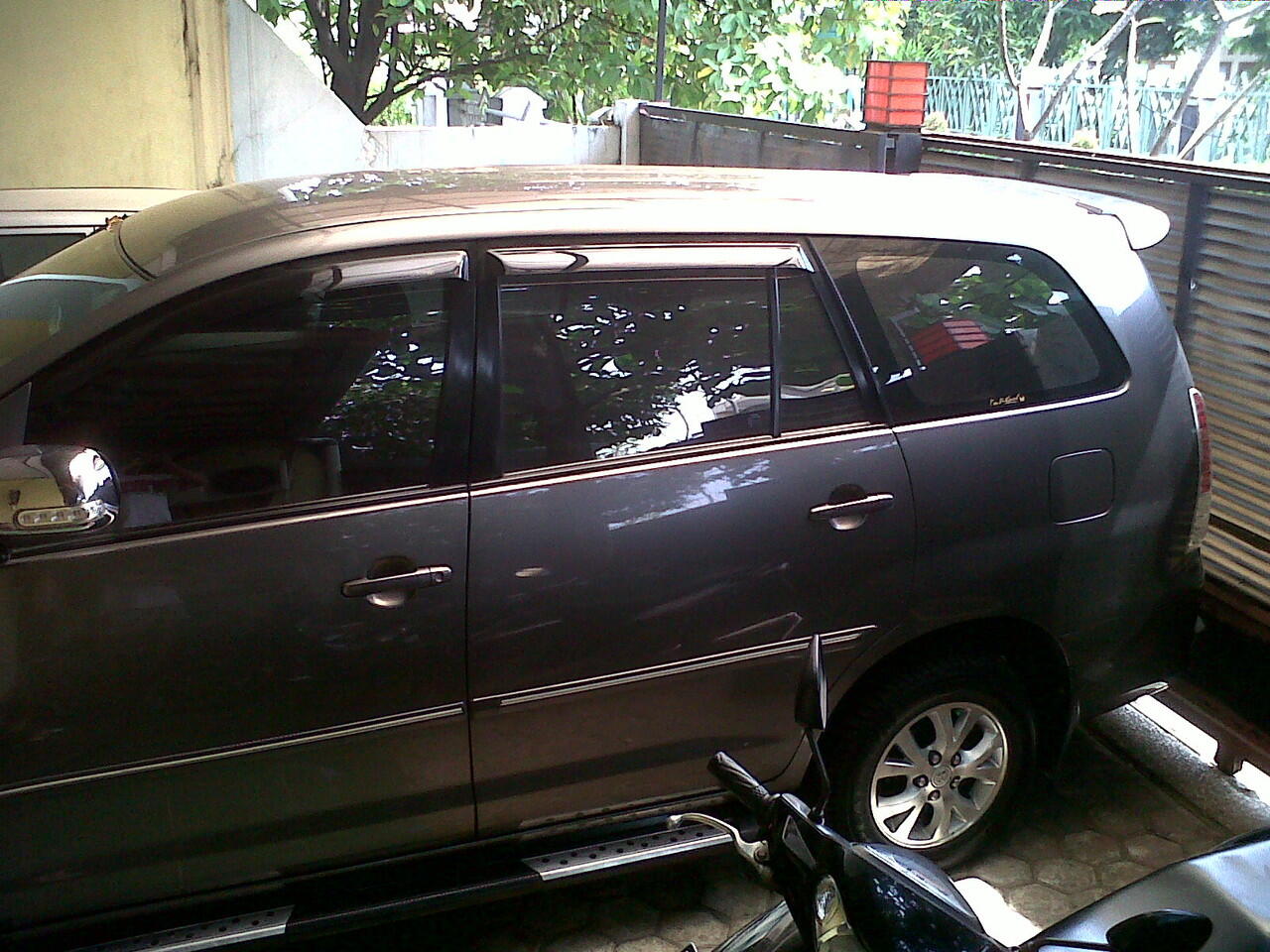 kijang inova g matic 2008