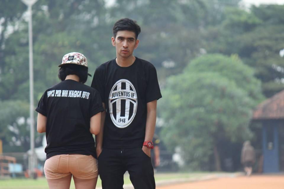 T - SHIRT