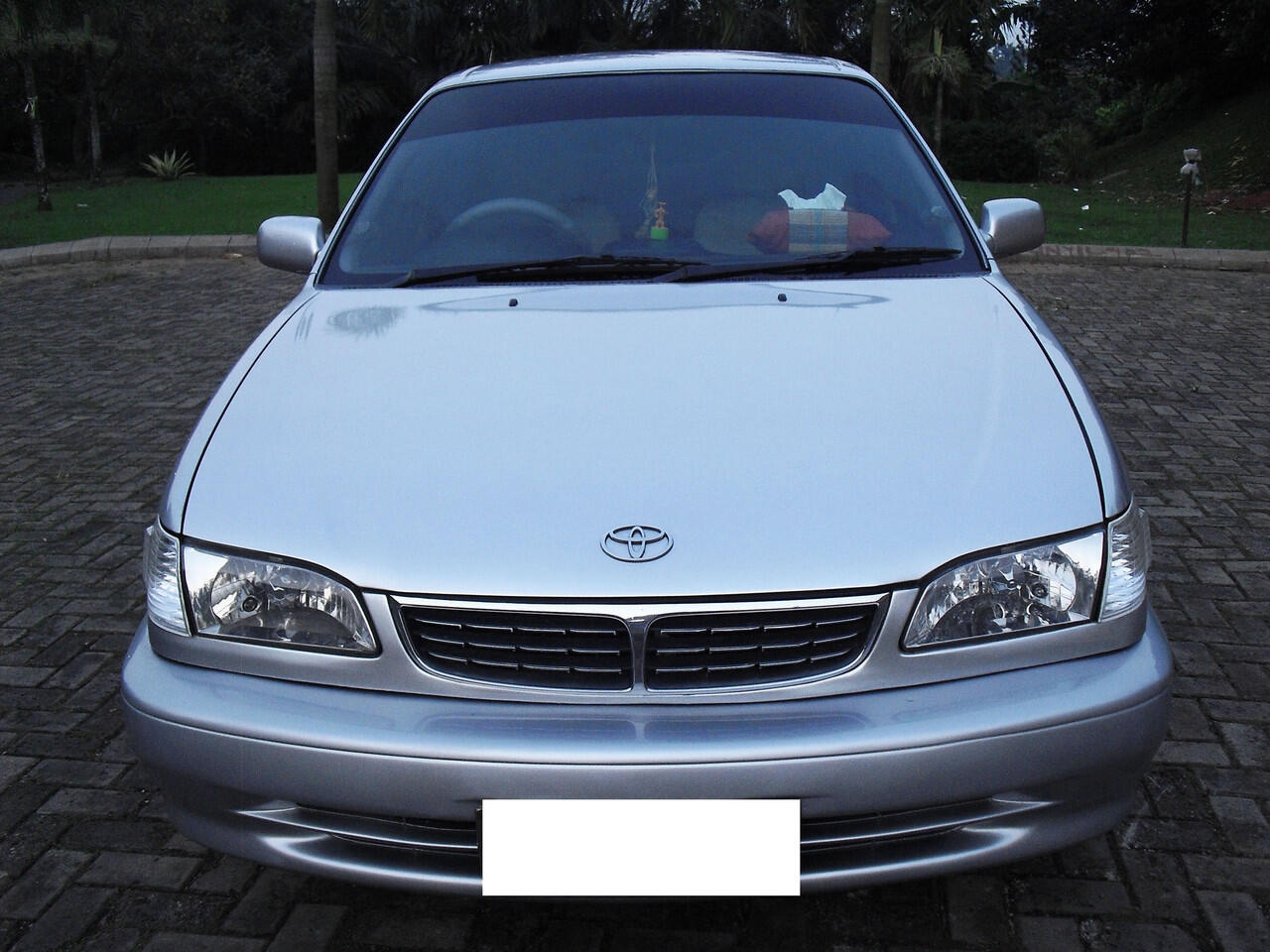 TOYOTA NEW COROLLA 1.8 SEG M/T THN 2000