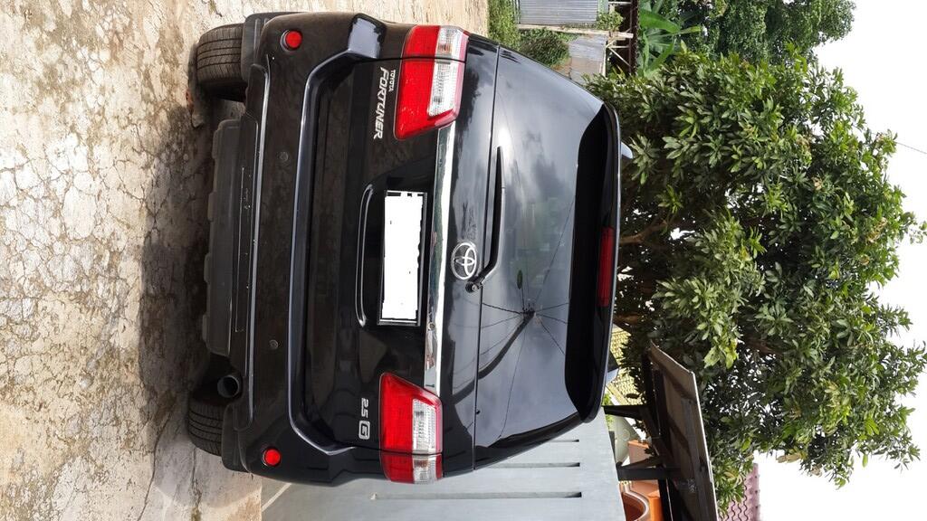 TOYOTA FORTUNER 2011 TYPE G MATIC SOLAR HITAM