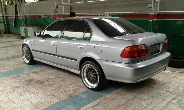 honda civic ferio thn 2000 A/T