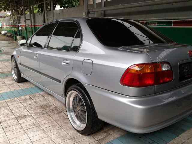 honda civic ferio thn 2000 A/T
