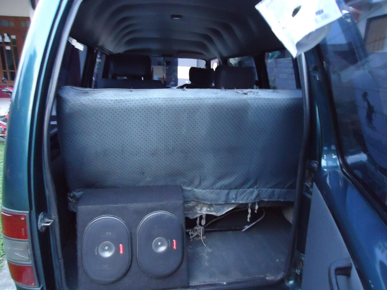 Dijual SUZUKI CARRY CARRETA SE (Special Edition)