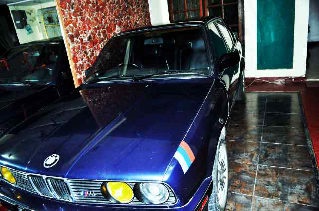 WTS BMW 318i M40 Tahun '90 Bandung