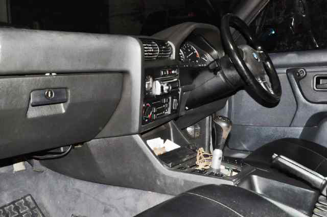 WTS BMW 318i M40 Tahun '90 Bandung
