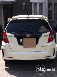 Honda jazz RS 2011 matic new model istimewa