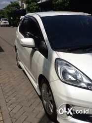 Honda jazz RS 2011 matic new model istimewa