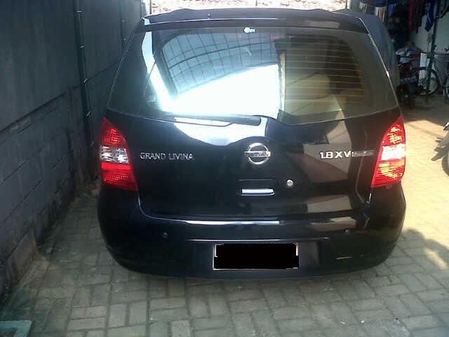 NISSAN GRAND LIVINA XV 1.8 A/T Th.2010
