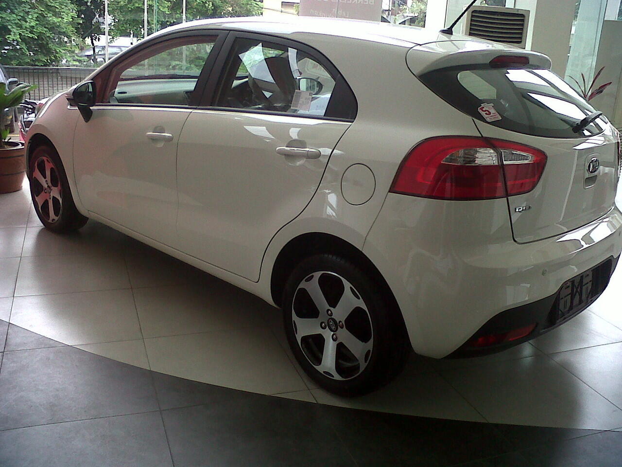 Beli RIO Bonus PICANTO MORNING,Accesories jok Patent Kulit + Navigation,Click aja Gan