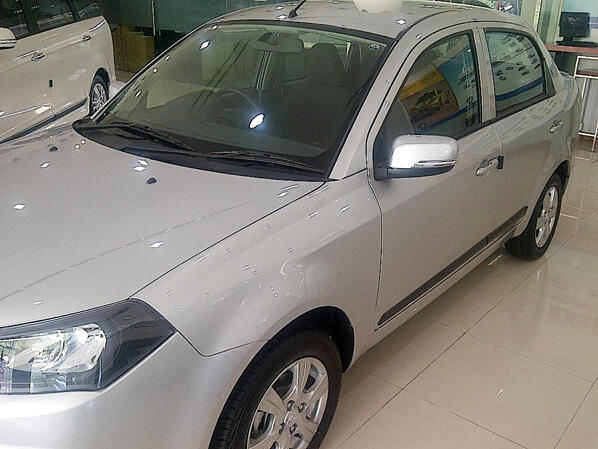 Mobil Murah Proton Saga Flx murah irit cocok buat sehari hari