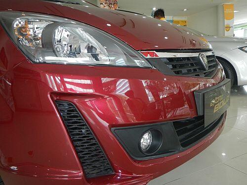 mobil murah Proton exora Bold turbo 1.6 spesifikasi terlengkap di kelasnya