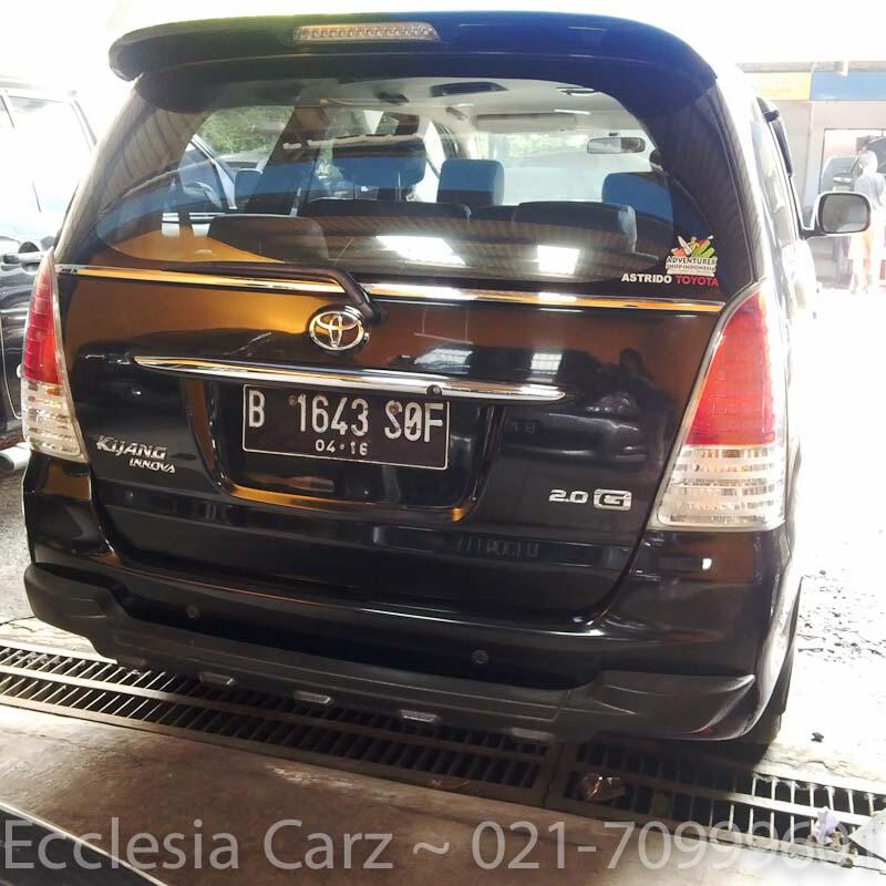 Toyota Kijang Innova 2011 Type G Bensin Hitam Manual.Antik.Siap Pakai
