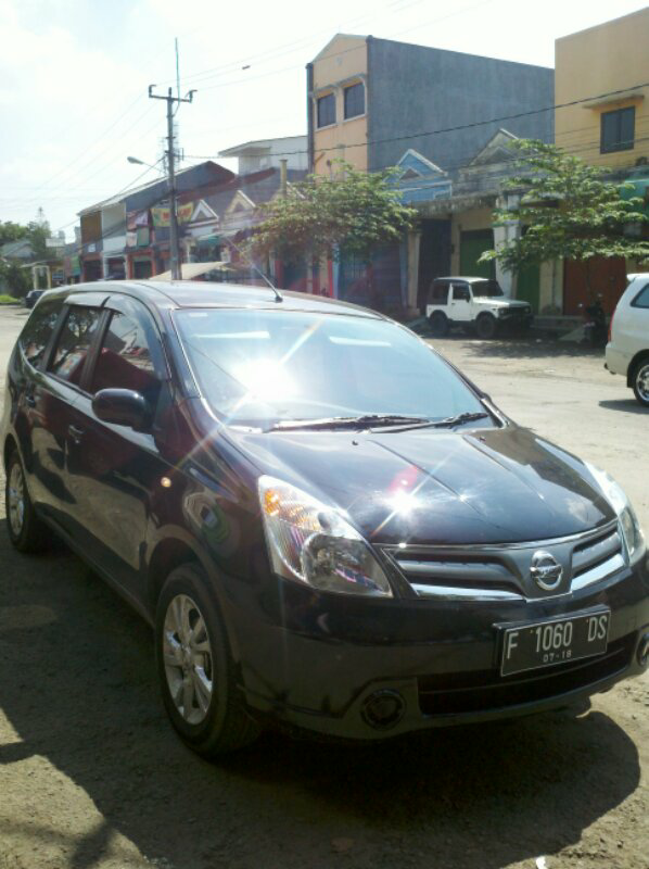 Nissan Grand Livina SV 2013 m/t - F Bogor Eks Ibu Ibu