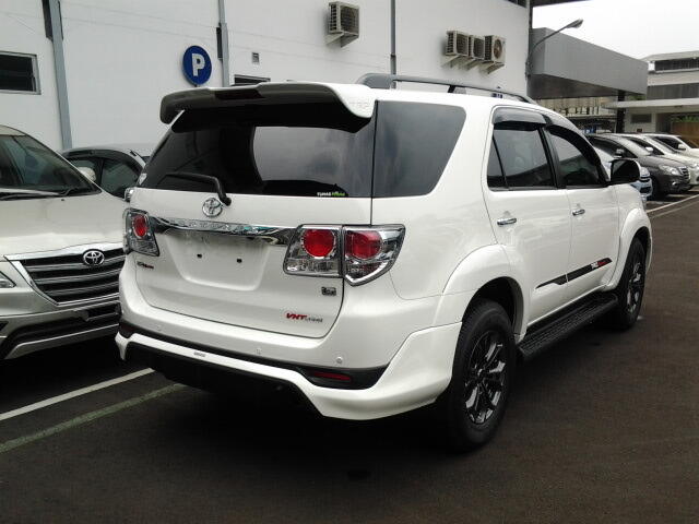 Toyota Fortuner TRD Penawaran menarik khusus bulan ini