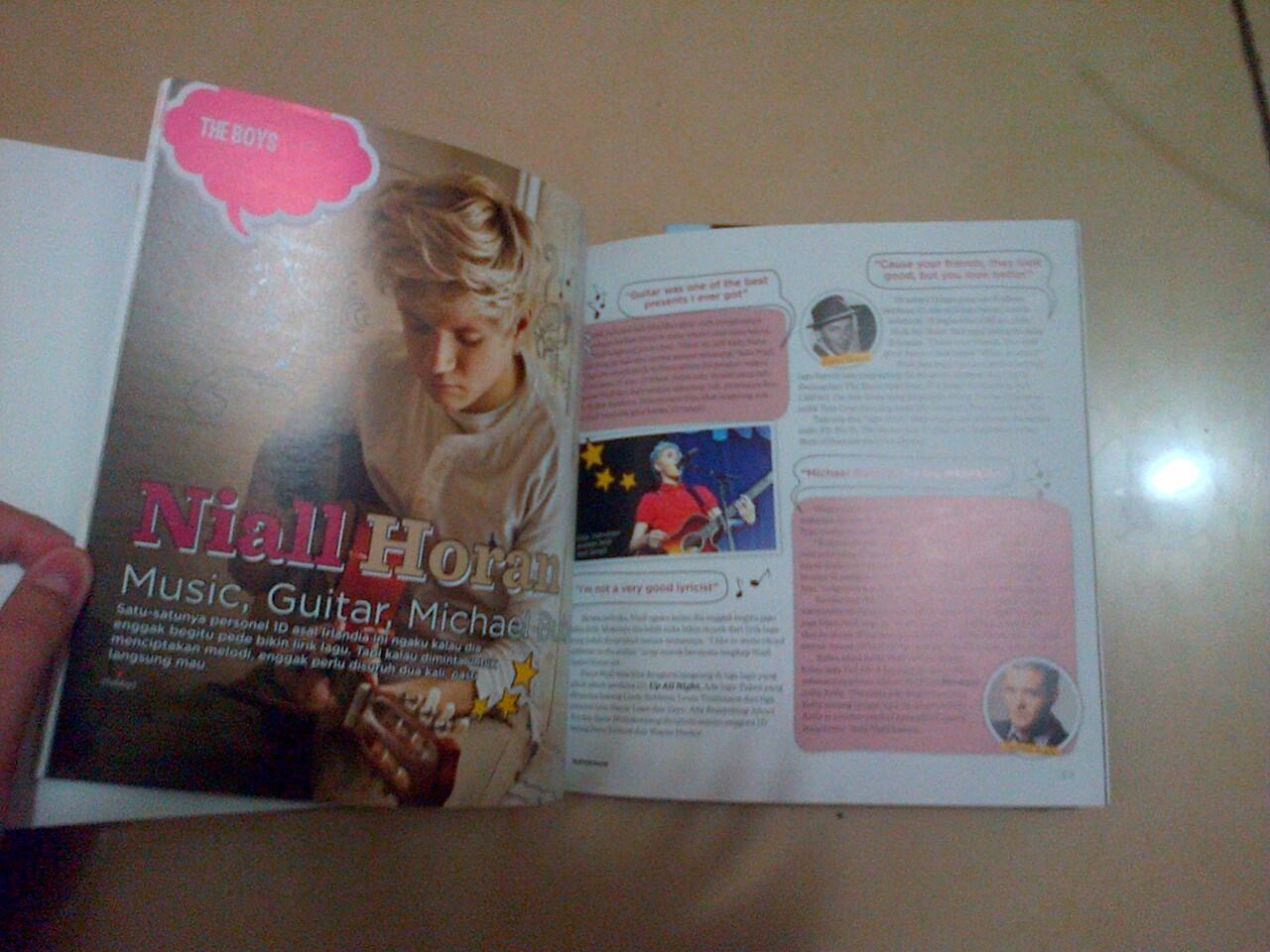 JUAL BUKU, GELANG ONE DIRECTION MURMER!!!