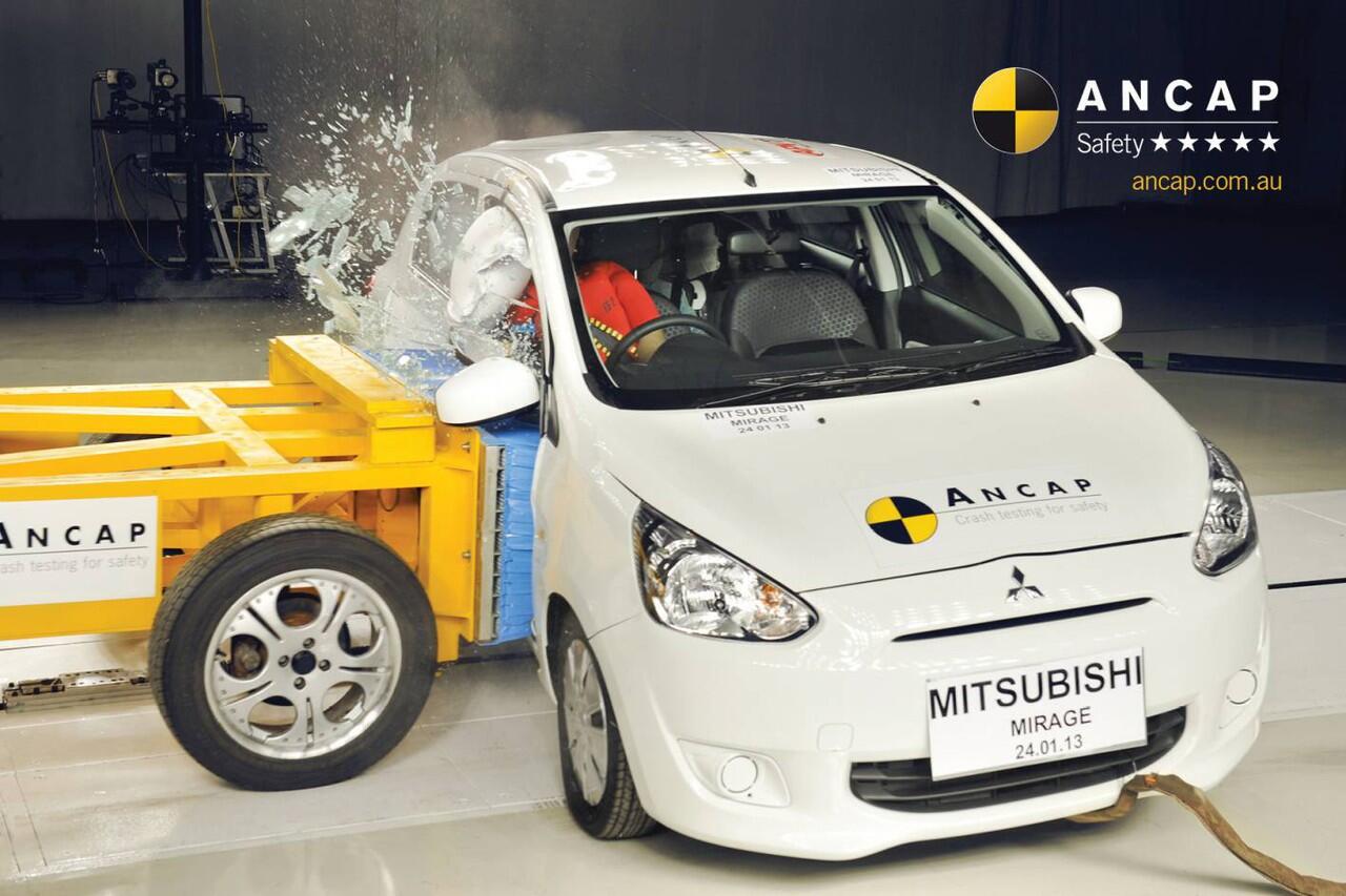 PROMO MITSUBISHI MIRAGE TERBARU TAHUN 2014