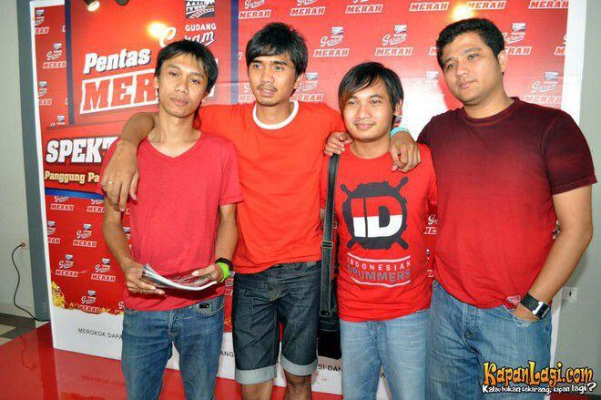 6 Judul Lagu Indonesia Yang Terinspirasi Dari Nama Orang