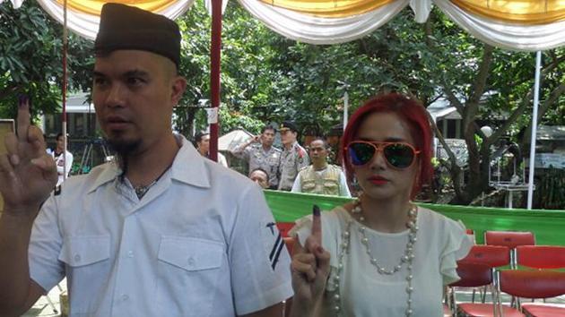 Foto Selfie Artis Saat PilPres 9 Juli 2014