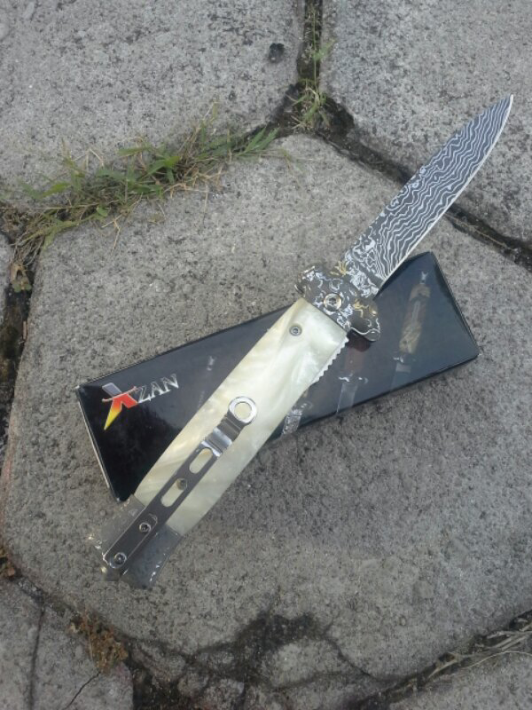 Striker Pearl Tactical Pocket Knife (Damascus Engravings)/Pisau original