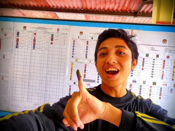 Kumpulan ekspresi mereka #selfie #bangunindonesia #kaskus