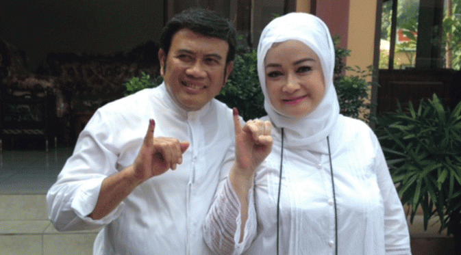 Foto Selfie Artis Saat PilPres 9 Juli 2014