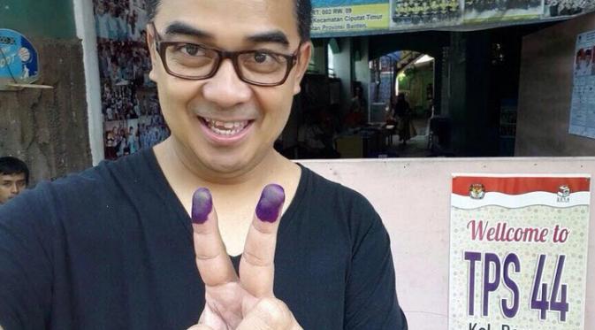 Foto Selfie Artis Saat PilPres 9 Juli 2014