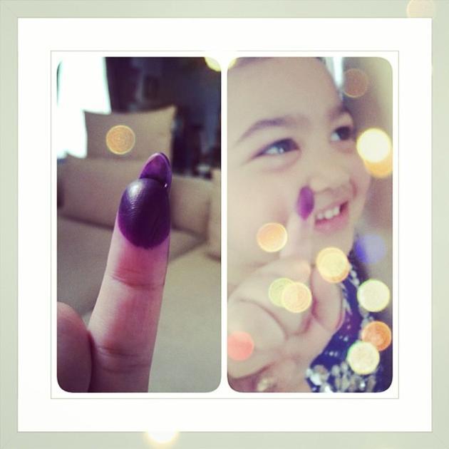 Foto Selfie Artis Saat PilPres 9 Juli 2014