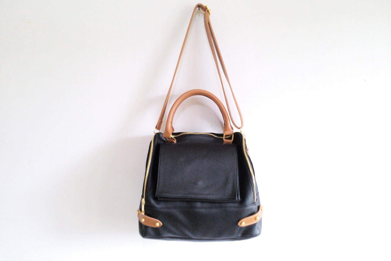Promo paket lebaran tas+pouch+pashmina+jam+sepatu+kacamata