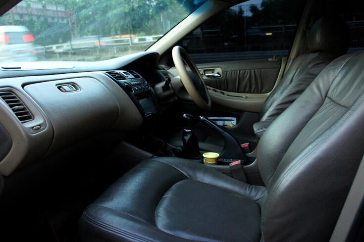 Honda Accord VTI 2002 MT - Black Beauty <<<<<<<<<<<<