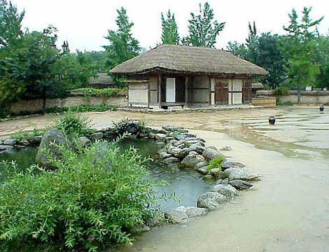 Menyusuri Jejak Cinta Chun Hyang &amp; Mong Ryong Di Gwanghallu Garden, Namwon