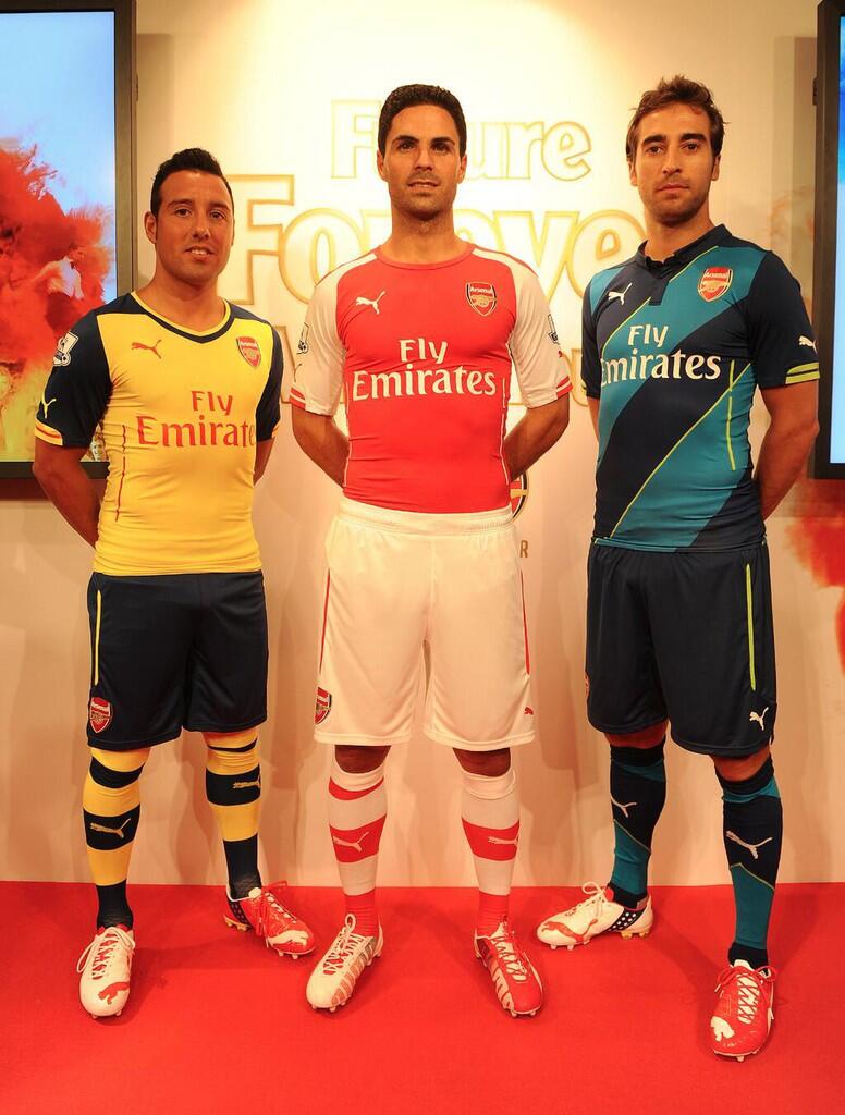 Jersey Arsenal dari musim ke musim 