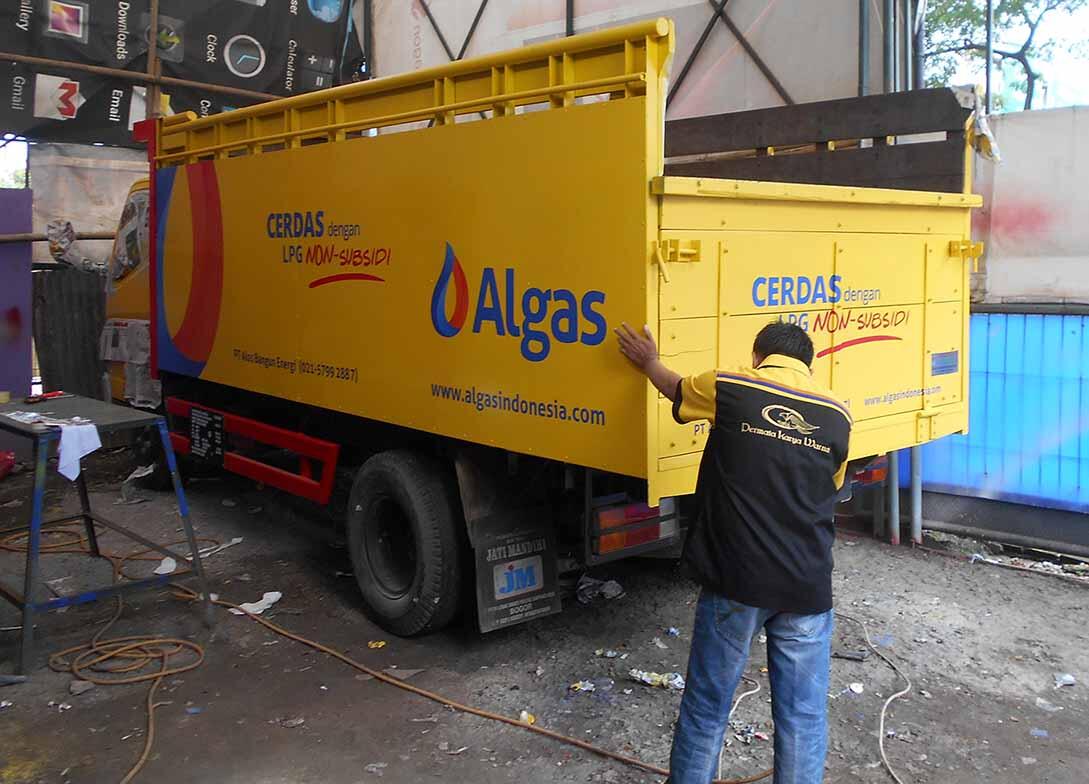 branding mobil MURAH..!!! pasang sticker mobil MURAH..!!! NEW NEW NEW !!!