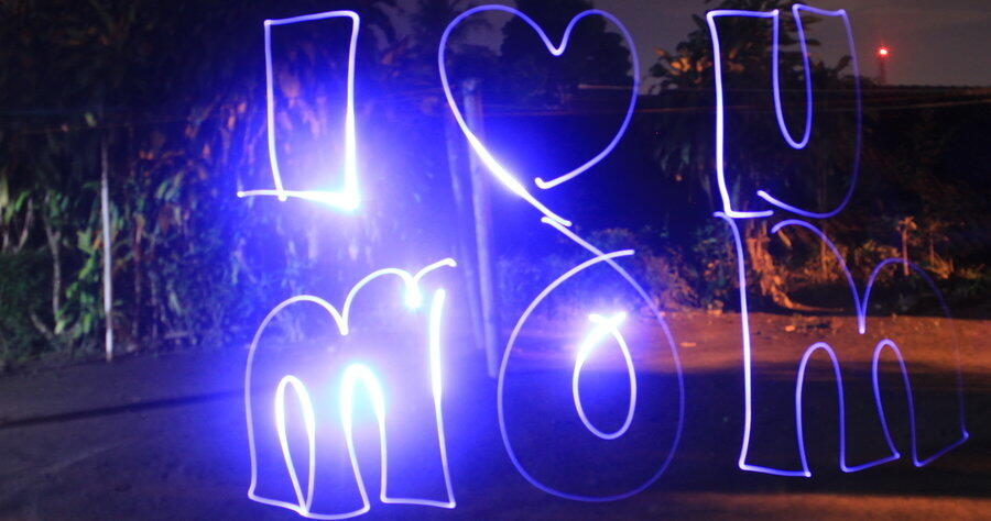 Kisah Mengharukan: Ibu Ikhlaskan Mata Ini Untukmu, Nak