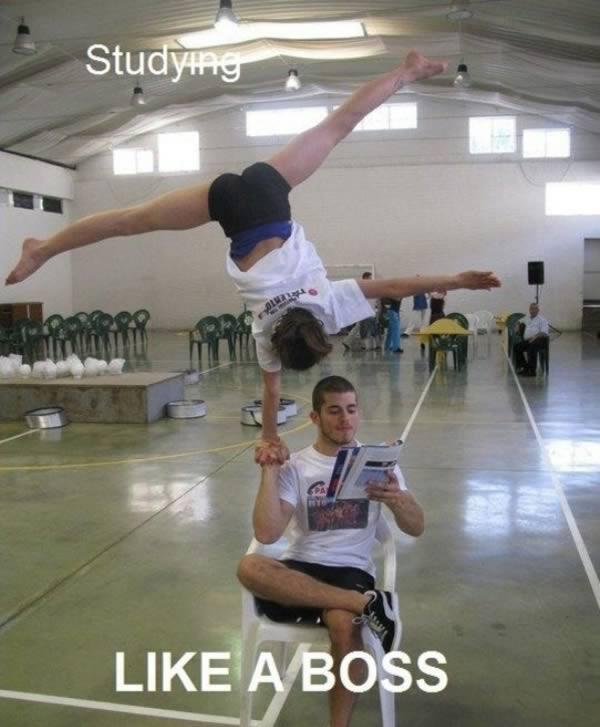 11 Foto-Foto Cara Belajar Paling Unik...Masuk Gan Biar Jadi Makin Rajin Belajar...!!!