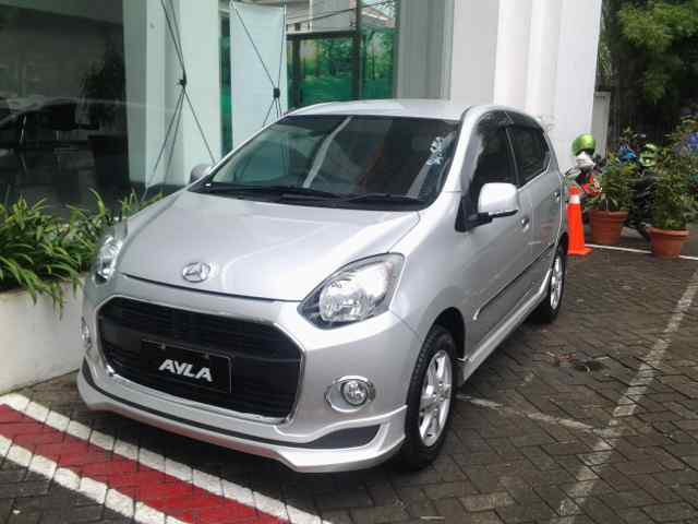 DEALER MOBIL DAIHATSU JUAL CASH / KREDIT MOBIL DAIHATSU AYLA PROMO BUNGA MURAH