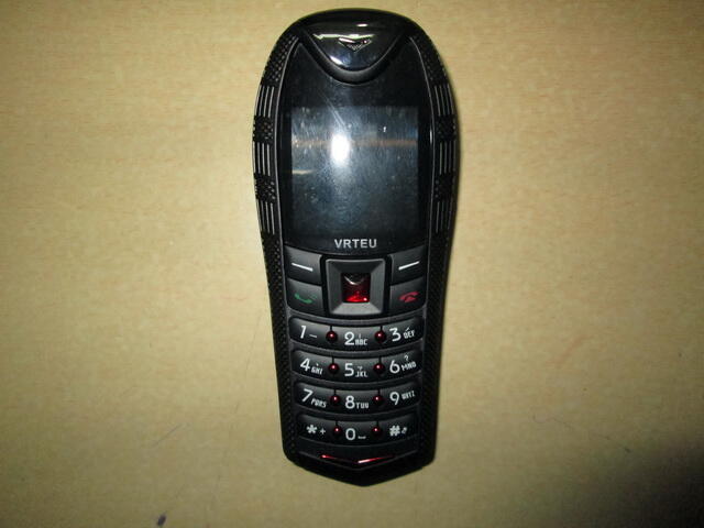 hape antik dan unik, vrteu SNAKE, cocok buat koleksi